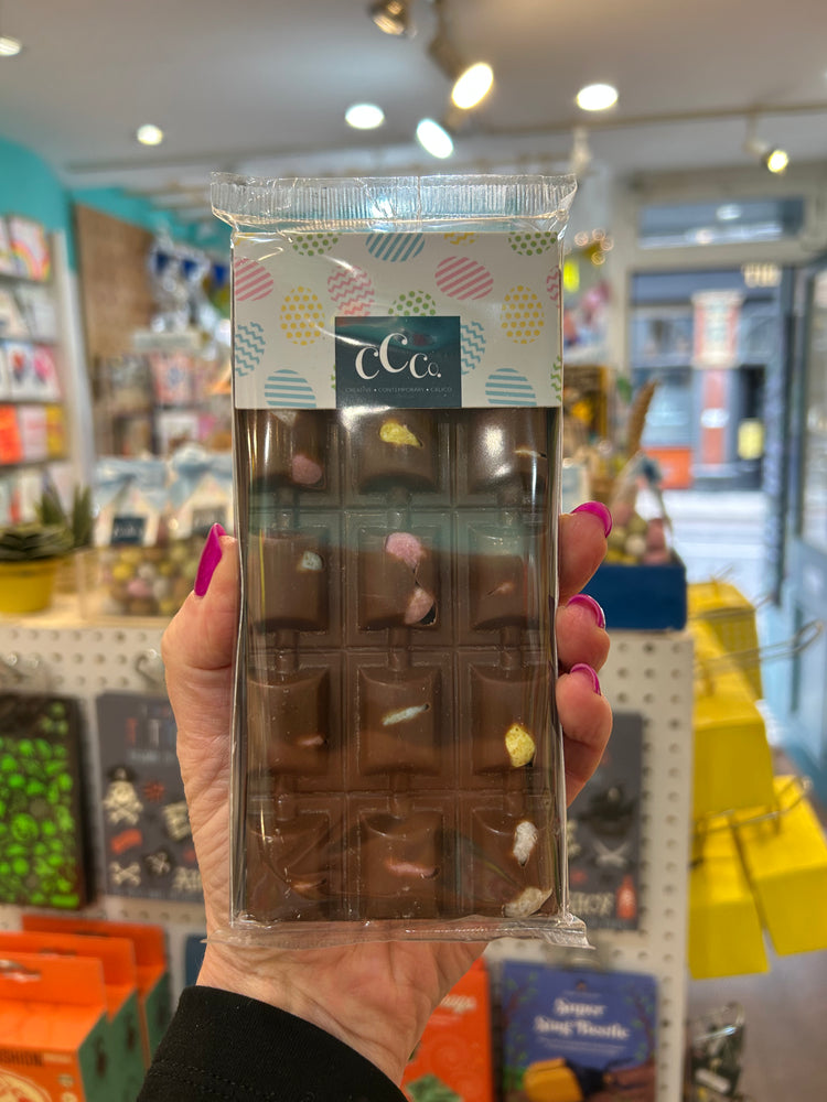 Mini eggs filled Chocolate Bar